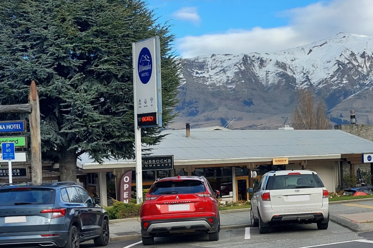 Wanaka shops